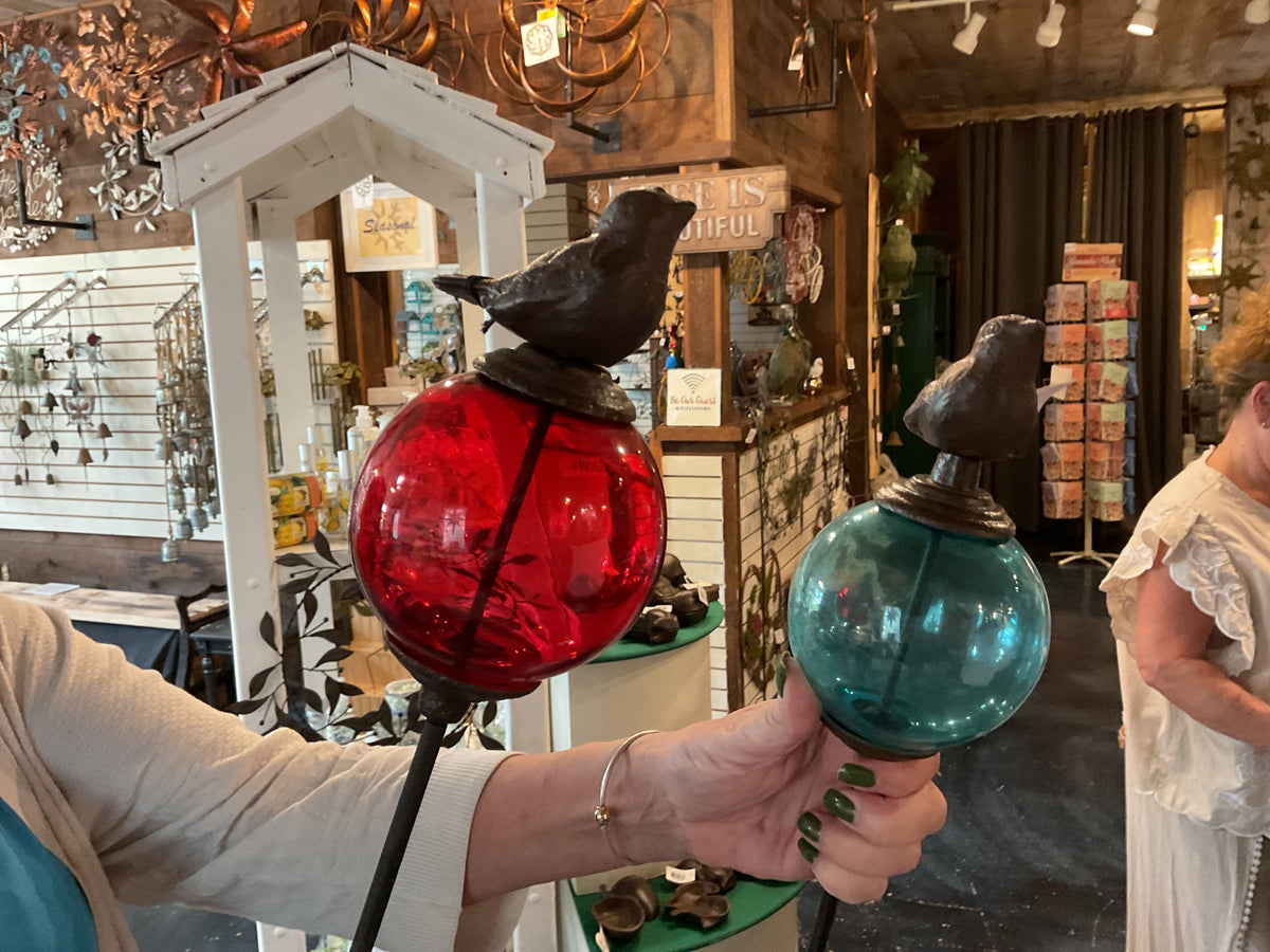X8004 red & blue & green bird stakes w globe