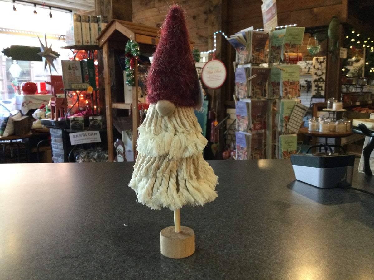 Gnome on Stand