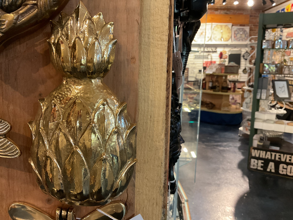 UD070  Pineapple Door Knocker