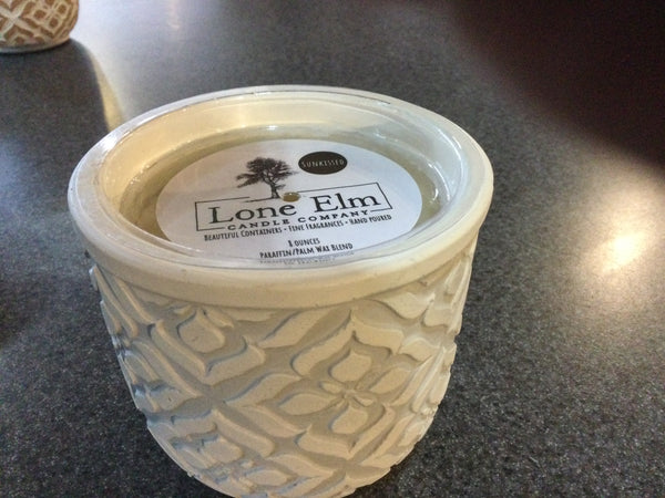 Lone Elm sunkissed candle small
