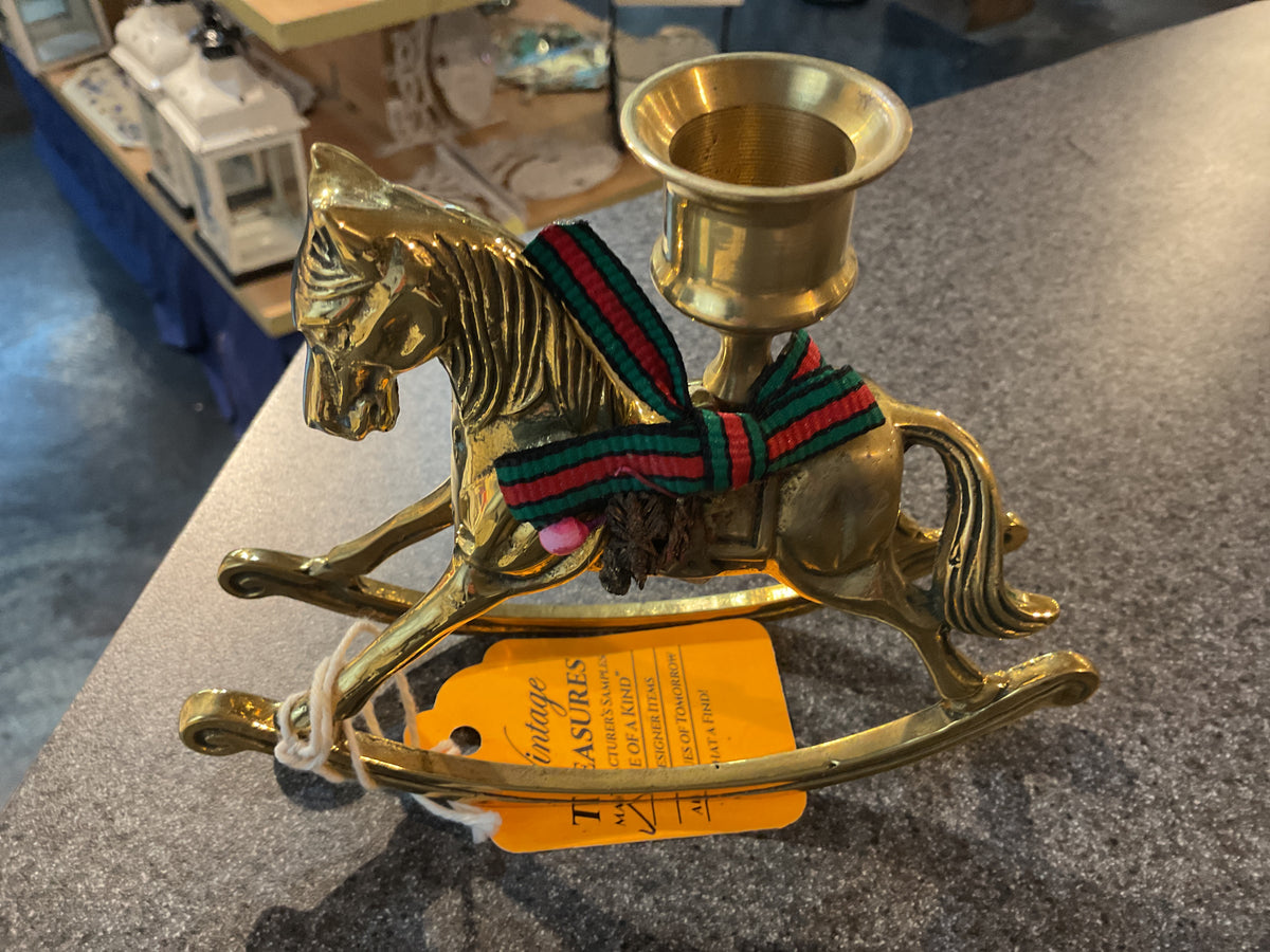 VT-131 Rocking Horse Candle Holder