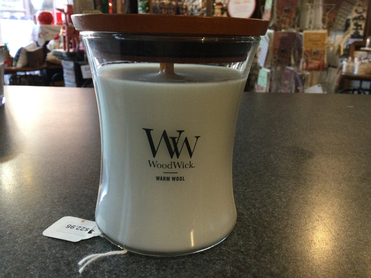 Woodwick Warm Wool Candle small