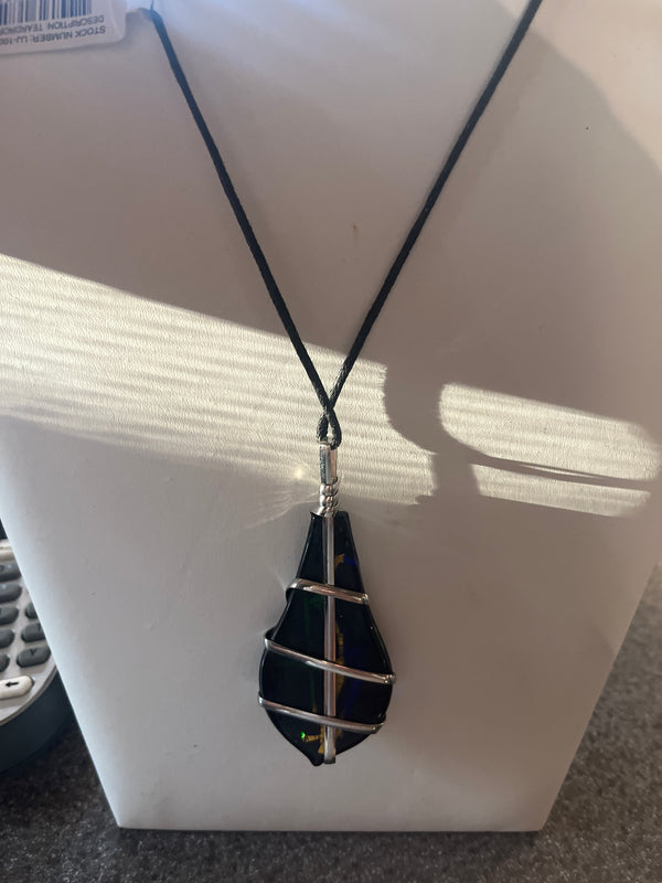 UJ1002 Teardrop Necklace