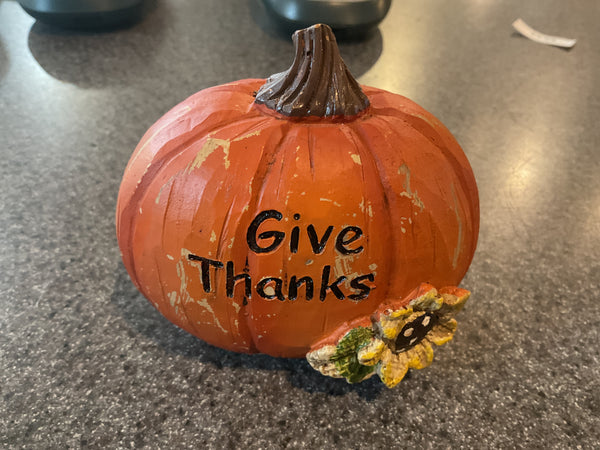 585298 Give Thanks Pumpkin